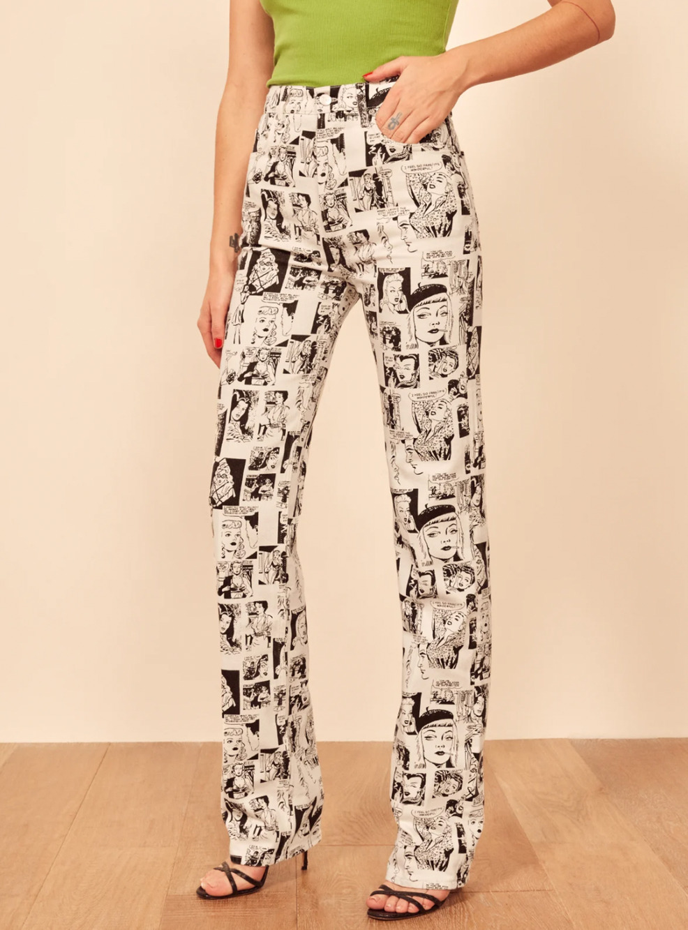 Reformation White Newsprint Comic Strip High Rise Straight Leg Jeans Size 24